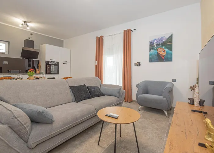 Guest House \